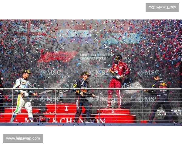 阿布扎比大奖赛：维斯塔潘夺冠，诺里斯加冕2025车手总冠军